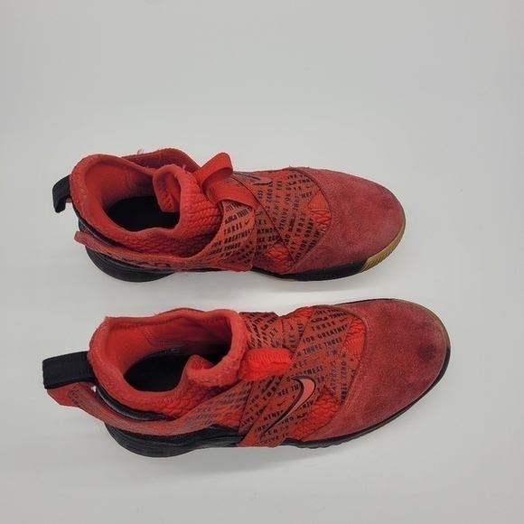 Nike LeBron Soldier XII Red/Black Kids Shoes 5 Youth 6.5 Women - Picture 4 of 13